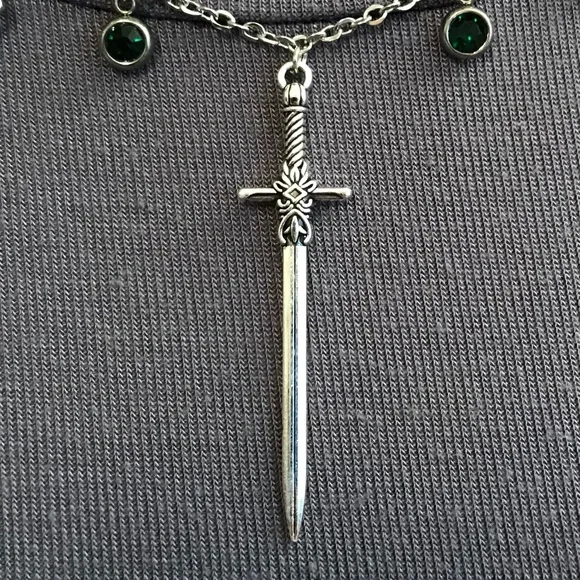 Éowyn's Necklace Lord of the Rings Warrior of Rohan Handmade Necklace, Sword - Picture 5 of 16